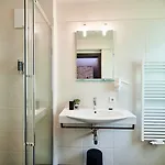 Evi Apartments Via We Rent *